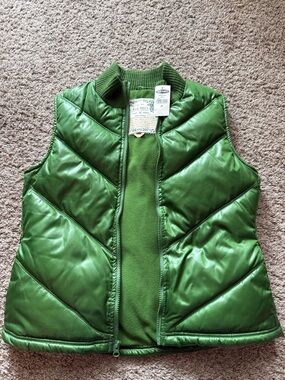 Vintage Y2K Deadstock Whimsical Women’s Old Navy Green Puffer Vest Sz. M